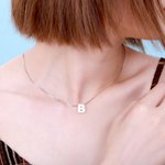 Collier avec Lettre Personnalisé Collier Initial en Opale Naturelle Cadeau Anniversaire Fête des Mères pour Femme