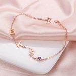 Bracelet de Nom Personnalisé avec Initiale et Pierre de Naissance Cadeau d'Anniversaire Noël Saint-Valentin pour Elle Mère Soeur