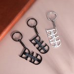Porte-clés DAD Personnalisé avec Prénoms des Enfants Gravés Cadeau Anniversaire Fête des Pères pour Lui Papa