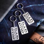 Porte-clés DAD Personnalisé avec Prénoms des Enfants Gravés Cadeau Anniversaire Fête des Pères pour Lui Papa