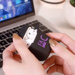 Funda de silicona personalizada y grabada para AirPods