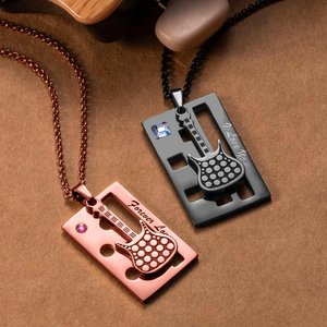 Personalisierte Bass Halsketten 2er Set mit Geburtsstein und Text Gravur in Roségold und Schwarz Valentinstag Geburtstag Geschenk für Paare Damen