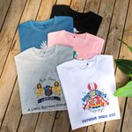 T-shirt brodé à l'effigie de la famille