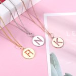 Pendentif Personnalisé avec Initiale Collier en Cercle Cadeau d'Anniversaire pour Femme