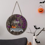 Plaque de Porte Ronde Personnalisée avec 2-11 Noms sur Chauves-Souris Style Collage de Citrouilles Voiture Arbre Cadeau Halloween pour Famille