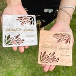 Sous-verres en Bois Personnalisés avec Nom et Date 10pc Dessous de Verre Évidage en Feuilles Cadeau de Mariage pour les Nouveaux Mariés Invités