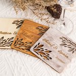Sous-verres en Bois Personnalisés avec Nom et Date 10pc Dessous de Verre Évidage en Feuilles Cadeau de Mariage pour les Nouveaux Mariés Invités