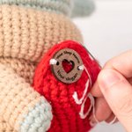 Etiquetas personalizadas para ropa Knitting Projects Walnut Tags with Heart Cut-Out Gift for Mother Grandma Knitting Crocheting Lovers