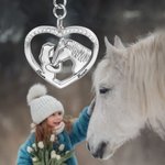 Porte-clé Personnalisé Forme de Coeur et Cheval Décoration de Clé avec Nom Mémorial Cadeaux d'anniversaire pour Fermier Amoureux des Chevaux