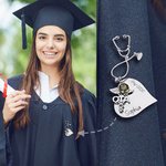 Broche d'allaitement coeur stéthoscope personnalisé avec pierre de naissance