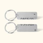 Porte-clés personnalisés à initiales et date assortis pour couples