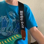 Tracolla per chitarra ricamata personalizzata