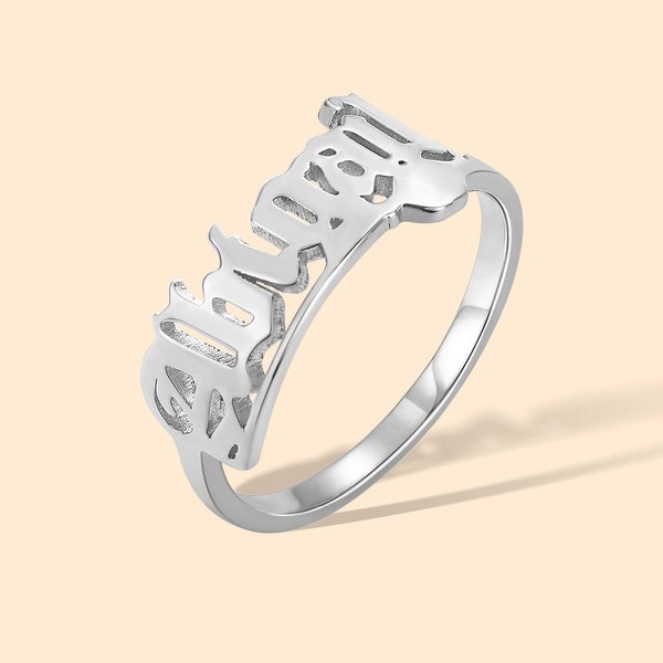 Anello personalizzato con nome gotico antico inglese Gioielli punk Regalo di Halloween di stagione spettrale per donne e uomini