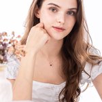Collier Double Coeur en Argent Sterling Personnalisé avec Projection de Photo et Je t'aime en 100 Langues Cadeau Anniversaire pour Femme
