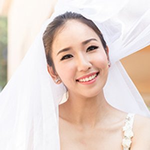 Fiancee