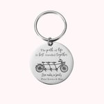 Porte-clés de Vélo Familial Personnalisé avec Gravure Cadeau d'Anniversaire pour Amateur de Bicyclette | Callie