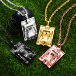 Collier Personnalisé avec Prénom et Numéro Collier en Plaque Gravée pour Homme Cadeau Football Américain pour Amateur de Sport