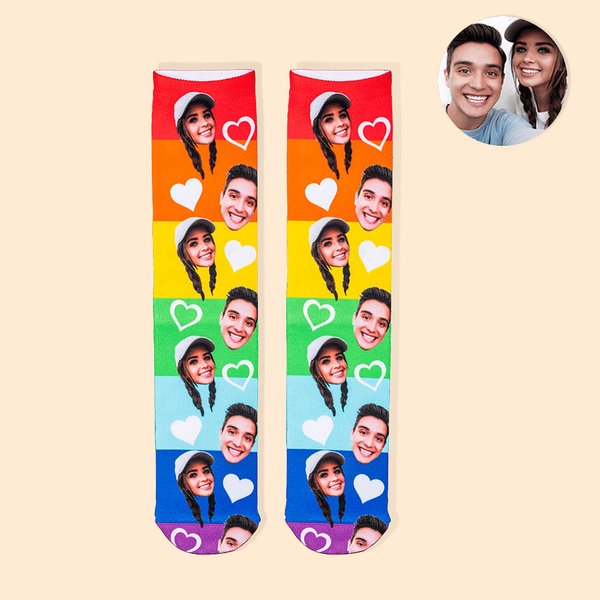 Chaussettes Unisexes et Multicolores avec Coeur Personnalisées avec Visage de Couple Cadeau d'Anniversaire St Valentin pour Couple