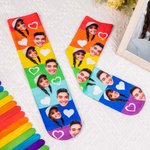 Chaussettes Unisexes et Multicolores avec Coeur Personnalisées avec Visage de Couple Cadeau d'Anniversaire St Valentin pour Couple