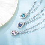 Collana personalizzata con pietra di nascita a goccia d'acqua