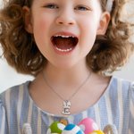 Collier Gravé Initiale en Lapin Collier Personnalisé avec Nom Cadeau Anniversaire Pâques pour Enfant Ami Famille