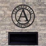 Iniziali personalizzate con nome di famiglia e anno Decorazione murale in metallo