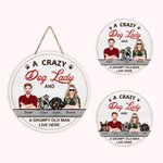 Panneau de Porte de Bienvenue en Bois Personnalisé avec Nom et Portait Chien Fou Femme et Vieil Homme Grincheux Cadeau Anniversaire pour Famille