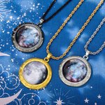 Collar personalizado de cumpleaños con fases de la luna y mapa del cielo