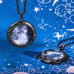 Collar personalizado de cumpleaños con fases de la luna y mapa del cielo