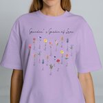 Acuarela familiar personalizada Nacimiento Flores Camiseta Regalo de cumpleaños para la abuela