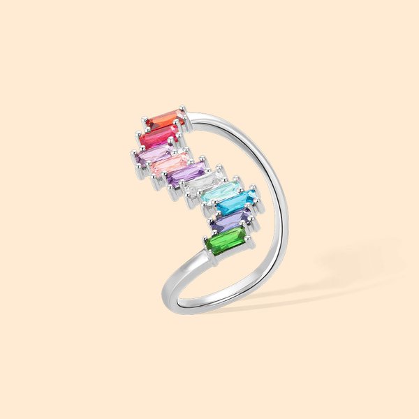 Anello di famiglia con pietre di nascita taglio smeraldo, impilabile e personalizzato, per i regali della festa della mamma