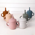 Tasse d'apprentissage personnalisée en silicone avec paille pour les tout-petits
