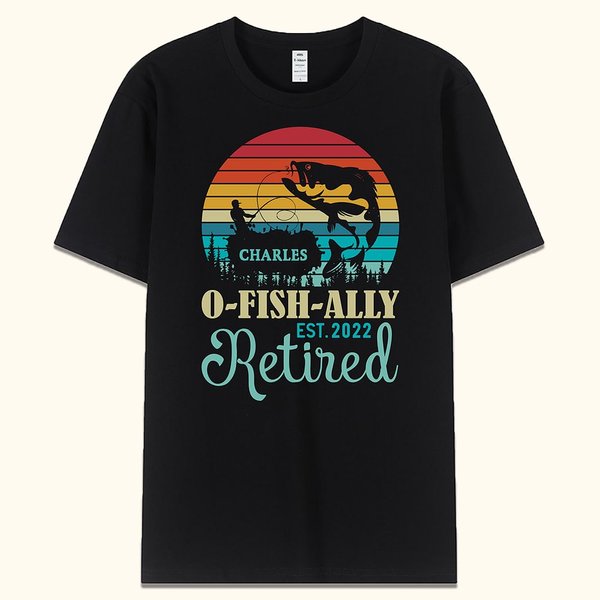 T-shirt personalizzata in cotone nero con nome e anno di O-FISH-ALLY in pensione