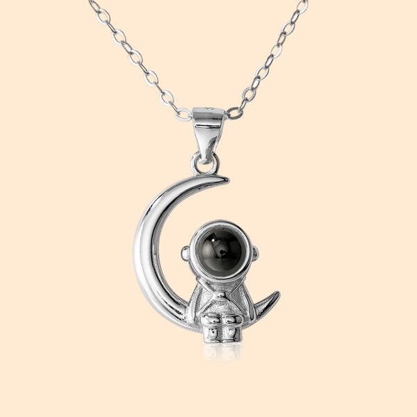 Gepersonaliseerde 100 Talen Ik hou van je Projectie Maan en Astronaut Ketting Foto Projectie