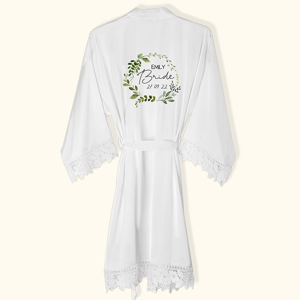 Personalisierte Satin Robe mit Blumenkranz Eleganter Morgenmantel Braut Dusche Hochzeit Geschenk für Braut Brautjungfer