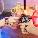 Personalisierter Tattoo-Aufkleber Bierflasche-Kühlmanschette mit Porträt und Namen Party Abschlussfeier Graduierung Geschenk für Absolventen