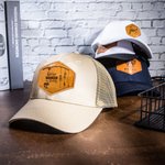 Personalizzato Hooked On Daddy Fishing Sign Mesh Baseball Cap Traspirante Regalo per la festa del papà per il nonno