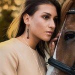 Boucles d'Oreilles Personnalisées avec Pierre de Naissance Pendentif Clous de Fer à Cheval Cadeau pour Femme