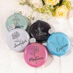 Flasque ronde personnalisée gravée au laser avec nom et mois de naissance Fleur