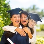 Eventail personnalisé pour photo de face avec bonnet de célibataire Lot de 2 accessoires de photographie pour la promotion 2025 Cadeau de fin d'études
