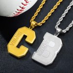 Collar deportivo personalizado de acero inoxidable con inicial y nombre