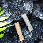 Porte-clés sifflet en acier inoxydable personnalisé pour la survie en cas d'urgence