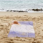 Serviette de plage personnalisée rayée avec nom - sans danger pour la peau
