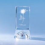 Bases de lumière en cristal de roche 3D personnalisées pour un cadeau de Saint-Valentin