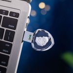 Disque USB personnalisé 3D Crystal Photo Rectangle Heart gravé au laser