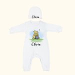 Spersonalizowany klasyczny zestaw dziecięcy Kubuś Puchatek z czapką i rękawiczkami Coming Home Outfit