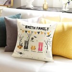 Coussin d'oreiller familial personnalisé avec le nom des membres de la famille.
