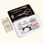 Kit d'Outils de Broderie Vintage Personnalisé avec Nom Cadeaux pour les Couturiers Tailleurs