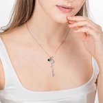 Collier Prénom Pendentif Personnalisé avec Fleur de Naissance et Projection Photo Cadeau pour Femme