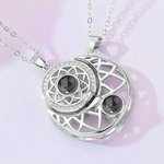 Paire de Pendentifs Personnalisés avec Photo de Projection Collier en Argent Soleil et Lune Cadeau St-Valentin pour Couple